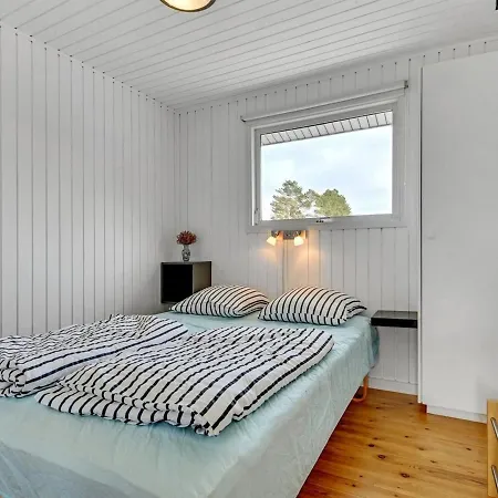 Holiday home Joon - 300m From The Sea In Djursland And Mols By Interhome *